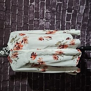Joie Floral Bohemian Mandarin Collar Wide Wrist Button Down Blouse 100% Viscose